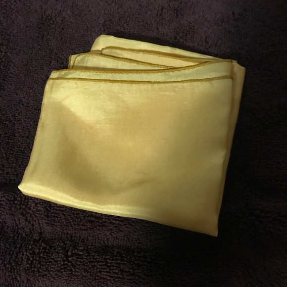 Set of 3 Vintage Silk Scarves - Picture 4 of 7